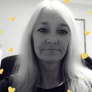 Meet your Posher, Genell